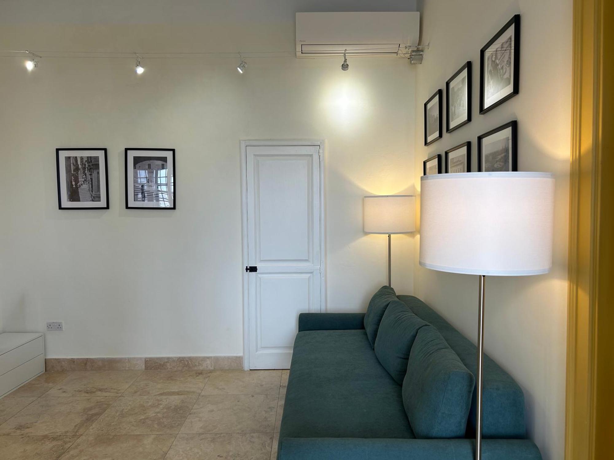 Prestigious Pied A Terre Wignacourt With Views Apartament *